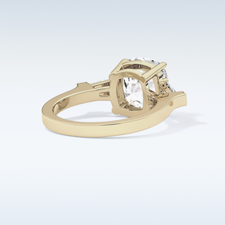 Elegant 5.54 CT Three Stones Engagement Ring Featuring Cushion Moissanite