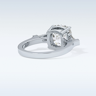 Elegant 5.54 CT Three Stones Engagement Ring Featuring Cushion Moissanite