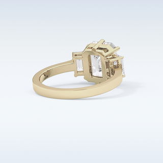 Elegant 2.56 CT Three Stones Engagement Ring Featuring Emerald Moissanite