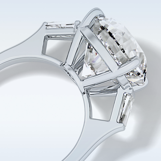 Elegant 7.49 CT Three Stones Engagement Ring Featuring Round Moissanite