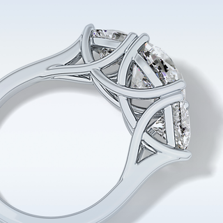 Elegant 2.78 CT Three Stones Engagement Ring Featuring Cushion Moissanite
