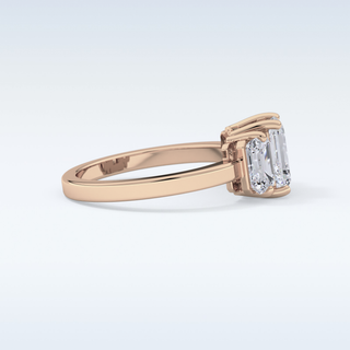Elegant 1.25 CT Three Stones Engagement Ring Featuring Emerald Moissanite