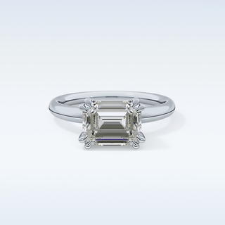 Beautiful 1.96 CT Solitaire Engagement Ring Featuring Emerald Moissanite