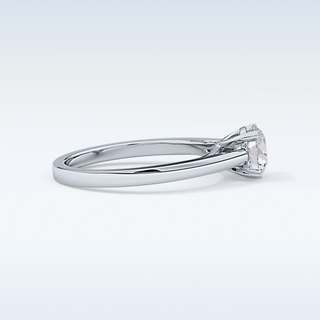 Stunning 0.86 CT Solitaire Engagement Ring Featuring Round Moissanite
