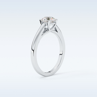 Stunning 0.86 CT Solitaire Engagement Ring Featuring Round Moissanite