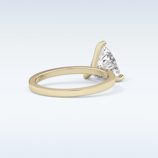 Stunning 2.7 CT Solitaire Engagement Ring Featuring Trillion Curved Moissanite