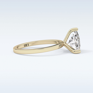 Stunning 2.7 CT Solitaire Engagement Ring Featuring Trillion Curved Moissanite