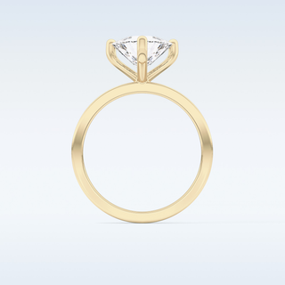 Stunning 2.7 CT Solitaire Engagement Ring Featuring Trillion Curved Moissanite
