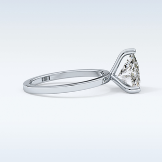 Stunning 2.7 CT Solitaire Engagement Ring Featuring Trillion Curved Moissanite