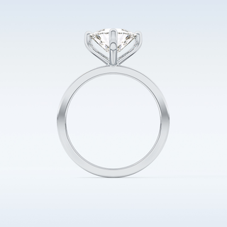 Stunning 2.7 CT Solitaire Engagement Ring Featuring Trillion Curved Moissanite