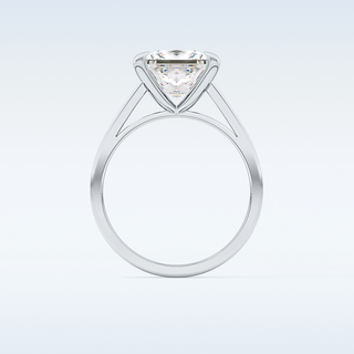 Stunning 2.55 CT Solitaire Engagement Ring Featuring Princess Moissanite