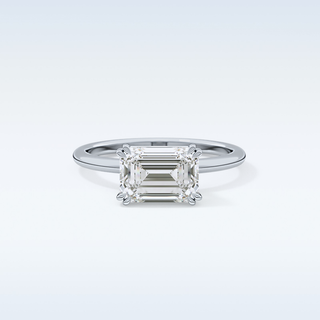 Stunning 1.96 CT Solitaire Engagement Ring Featuring Emerald Moissanite