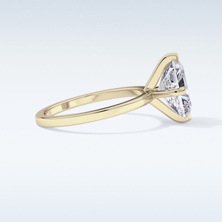 Stunning 3.45 CT Solitaire Engagement Ring Featuring Radiant Moissanite