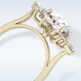 Elegant 2.71 CT Cluster Engagement Ring Featuring Round Moissanite