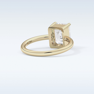 Beautiful 2.76 CT Solitaire Engagement Ring Featuring Emerald Moissanite