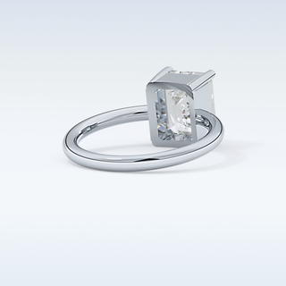 Beautiful 2.76 CT Solitaire Engagement Ring Featuring Emerald Moissanite