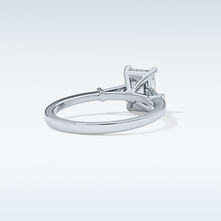 Elegant 1.21 CT Three Stones Engagement Ring Featuring Radiant Moissanite