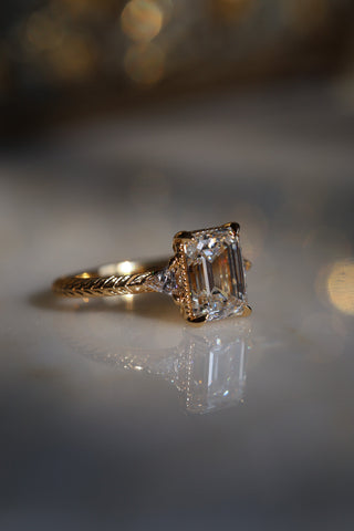 Round Swirl Semi Pave Engagement Ring – 1 CT Moissanite Diamond