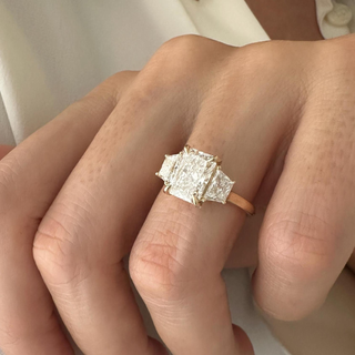 Round Halo, Pave & Split Shank Engagement Ring – 1.93 CT Lab Grown Diamond