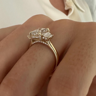 Round Halo, Pave & Split Shank Engagement Ring – 1.93 CT Lab Grown Diamond