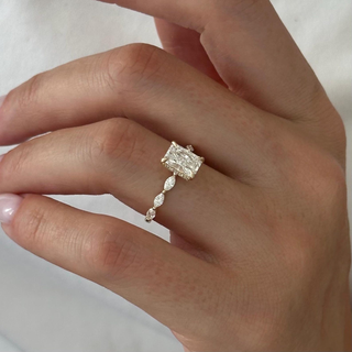 Round Halo, Pave & Split Shank Engagement Ring – 1.93 CT Lab Grown Diamond