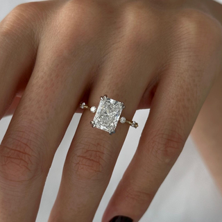 Round Halo, Pave & Split Shank Engagement Ring – 1.93 CT Lab Grown Diamond