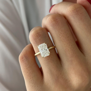 Round Halo, Pave & Split Shank Engagement Ring – 1.93 CT Lab Grown Diamond
