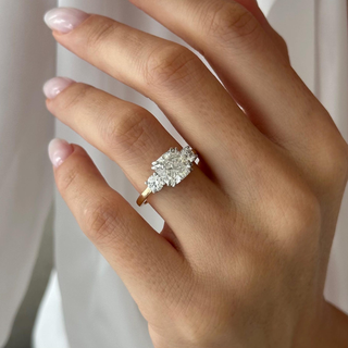 Round Halo, Pave & Split Shank Engagement Ring – 1.93 CT Lab Grown Diamond