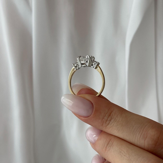 Round Halo, Pave & Split Shank Engagement Ring – 1.93 CT Lab Grown Diamond