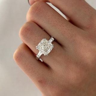 Round Halo, Pave & Split Shank Engagement Ring – 1.93 CT Lab Grown Diamond