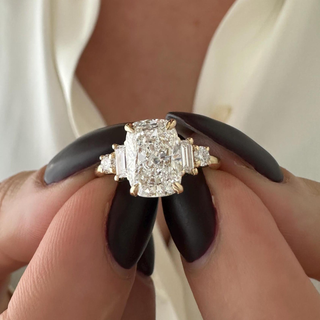 Round Halo, Pave & Split Shank Engagement Ring – 1.93 CT Lab Grown Diamond