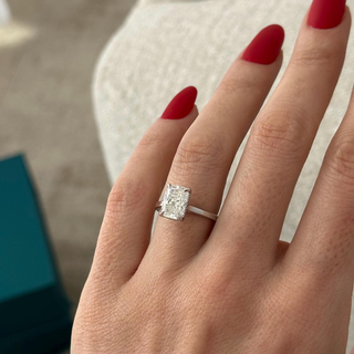Round Halo, Pave & Split Shank Engagement Ring – 1.93 CT Lab Grown Diamond