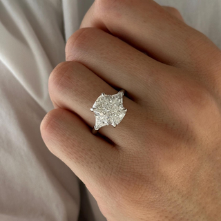 Round Halo, Pave & Split Shank Engagement Ring – 1.93 CT Lab Grown Diamond