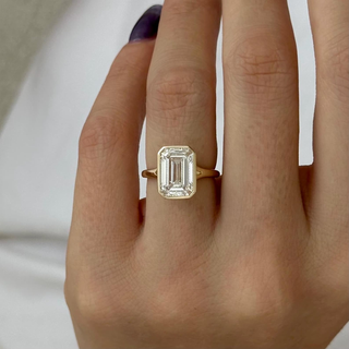 Round Halo, Pave & Split Shank Engagement Ring – 1.93 CT Lab Grown Diamond