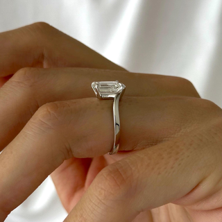 Round Halo, Pave & Split Shank Engagement Ring – 1.93 CT Lab Grown Diamond