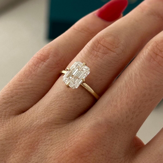 Round Halo, Pave & Split Shank Engagement Ring – 1.93 CT Lab Grown Diamond