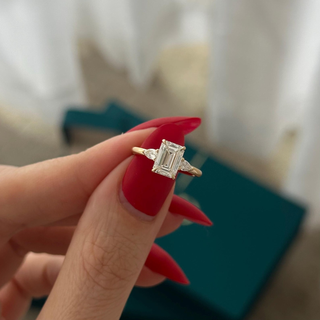 Round Halo, Pave & Split Shank Engagement Ring – 1.93 CT Lab Grown Diamond