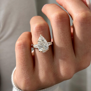 Round Halo, Pave & Split Shank Engagement Ring – 1.93 CT Lab Grown Diamond