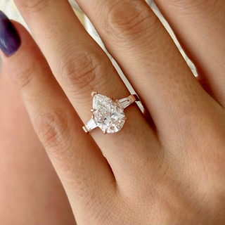 Round Halo, Pave & Split Shank Engagement Ring – 1.93 CT Lab Grown Diamond