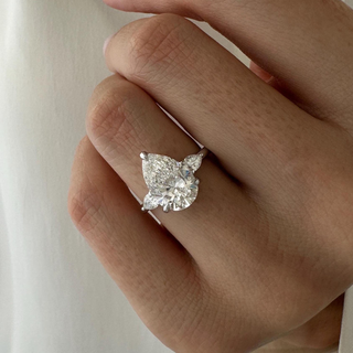 Round Halo, Pave & Split Shank Engagement Ring – 1.93 CT Lab Grown Diamond