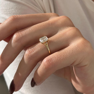 Round Halo, Pave & Split Shank Engagement Ring – 1.93 CT Lab Grown Diamond