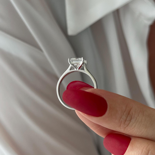 Round Halo, Pave & Split Shank Engagement Ring – 1.93 CT Lab Grown Diamond