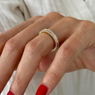 0.13 TCW Round Twisted DEF/VVS Lab Grown Diamond Wedding Band