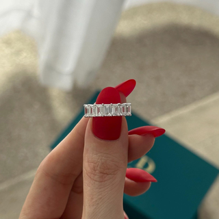 0.13 TCW Round Twisted DEF/VVS Lab Grown Diamond Wedding Band