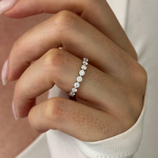 0.13 TCW Round Twisted DEF/VVS Lab Grown Diamond Wedding Band