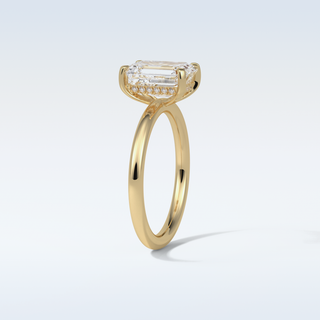 2.3 CT Solitaire Engagement Ring Featuring Emerald Moissanite 12