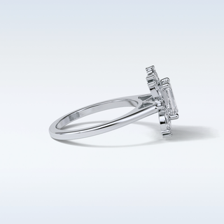 0.92 CT Cluster Engagement Ring Featuring Emerald Moissanite