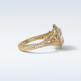 2.72 CT Oval Engagement Ring Featuring Oval Moissanite