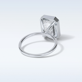 4.6 CT Bezel Engagement Ring Featuring Emerald Moissanite