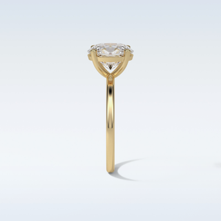 1.91 CT Solitaire Engagement Ring Featuring Oval Moissanite